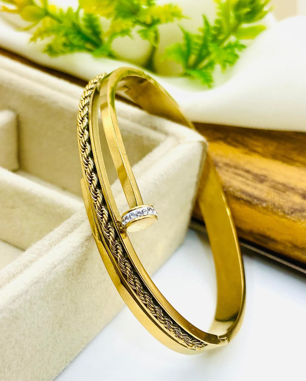 Luxury Twisted Nail Bracelet for Women – Stainless Steel Zircon Stone Bangle (Adjustable Designer Cuff)