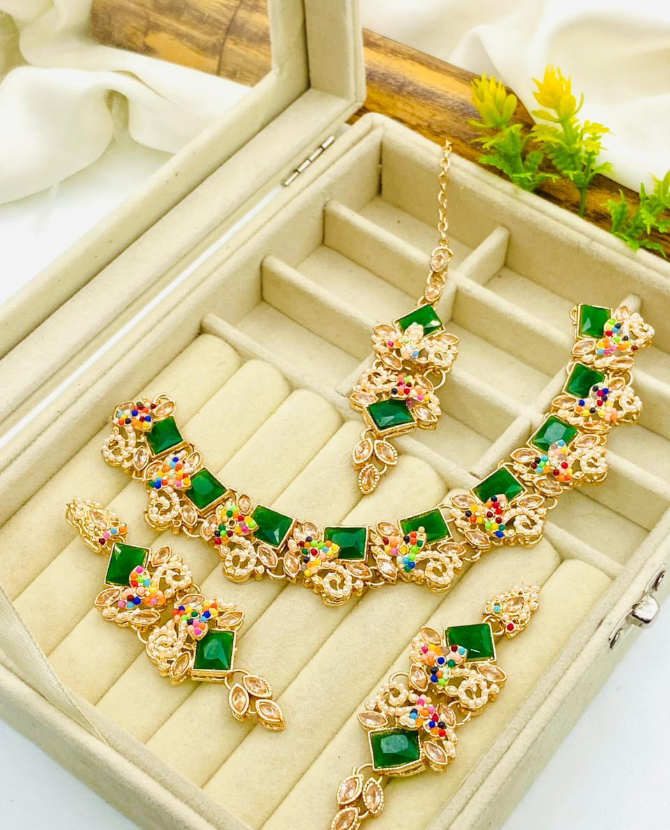 Full Zircon Necklace Set with Earrings & Tika